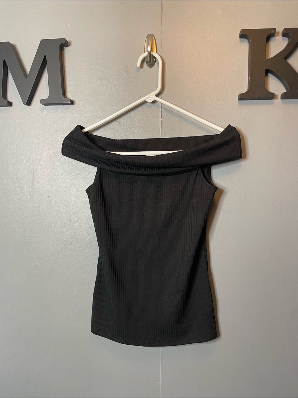 A‎ New Day Black Off-Shoulder Ribbed Top size XS womens